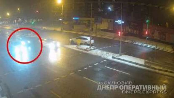 В Днепре таксист стрелял по BMW из-за создания аварийной ситуации: видео