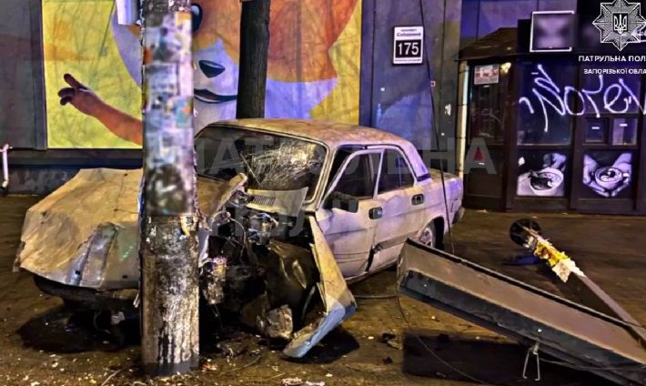 В Запорожье арестовали водителя, который пьяным угнал авто и совершил два ДТП