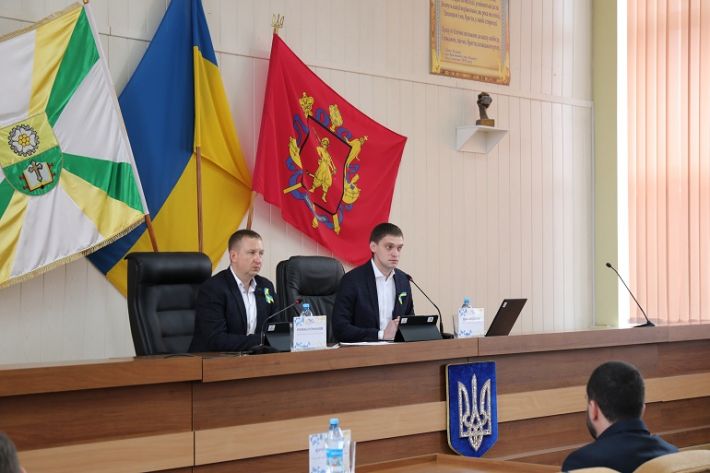 Мэр Мелитополя сообщил на сессии, кто главный враг Украины сегодня (видео)