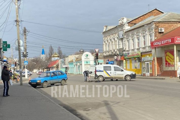 В Мелитополе возле рынка слышали взрыв - квартал оцеплен (фото, видео)