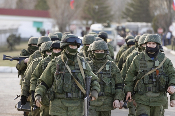 Российские войска вошли в зону Чернобыльской АЭС: нацгвардия сопротивляется