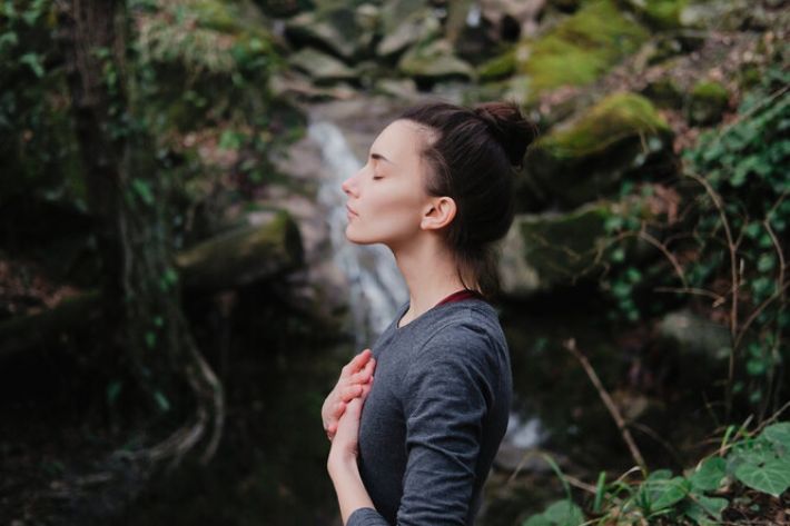 4 техники дыхания, которые помогут пережить стресс