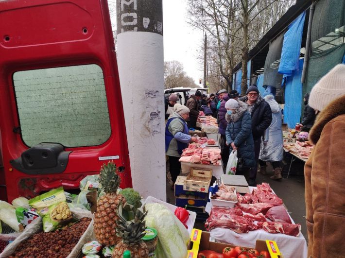 В Мелитополе нет дефицита продуктов питания - как выглядит сегодня ситуация на рынках (фото)