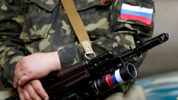 Российский солдат сложил оружие и сдался в плен – его попросила любимая, - Видео