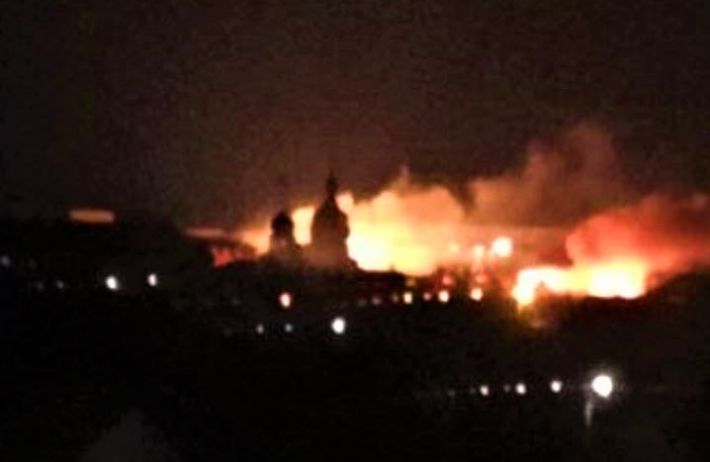 Взрывы в Мелитополе - куда пришлась атака и что горело (фото, видео)