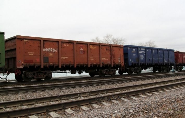 В Запорожской области задержали два вагона российского металла