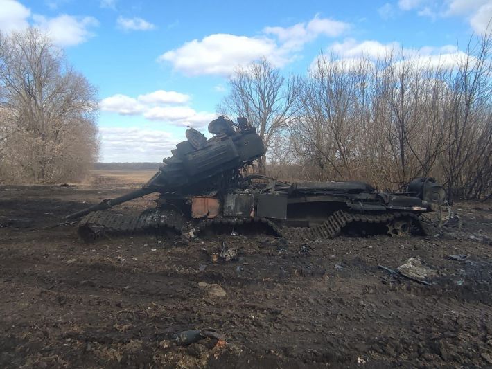 В запорожском направлении украинские военные уничтожили десант оккупантов и БТР