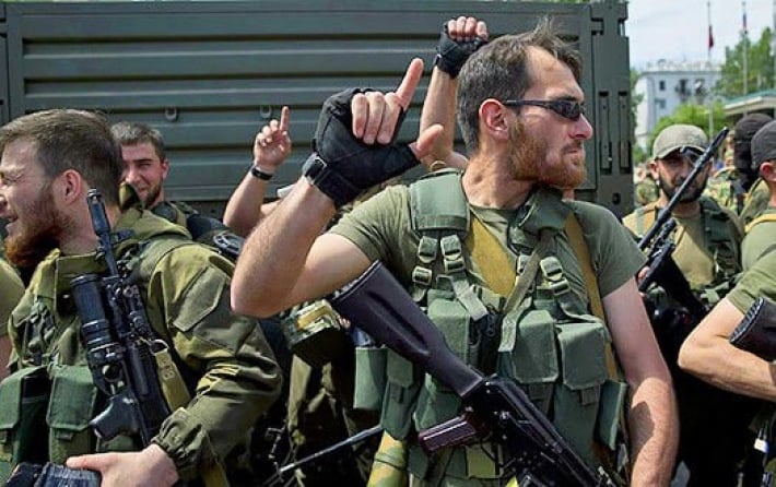 В Мелитополе вооруженные чеченцы отжали бизнес и распустили сотрудников