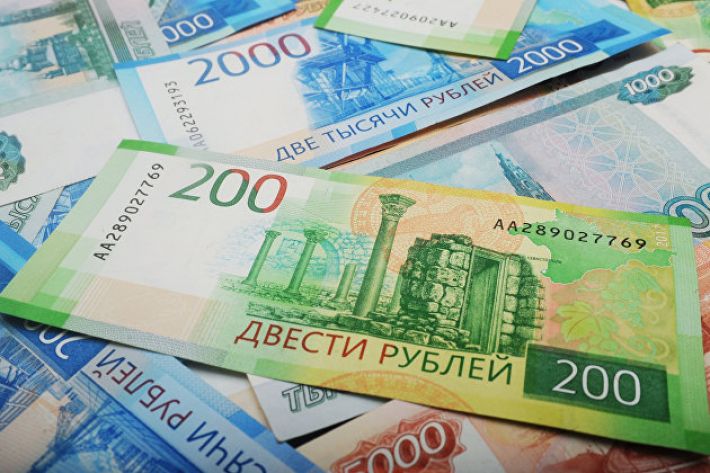 В Мелитополе обещают ввести рубли – «зиговцы» уже ведут переговоры с менялами (фото)