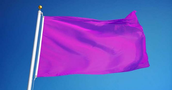 Почему ни одна страна не использует фиолетовый цвет на своем флаге в качестве основного