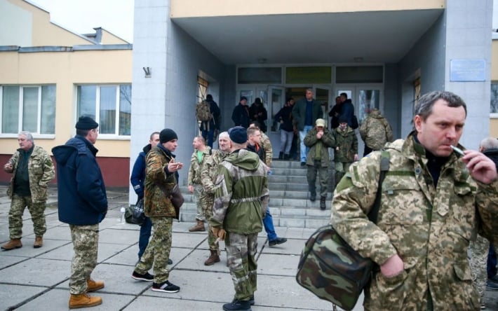 Украина хочет мобилизовать миллион резервистов — Арахамия о новой оборонной концепции