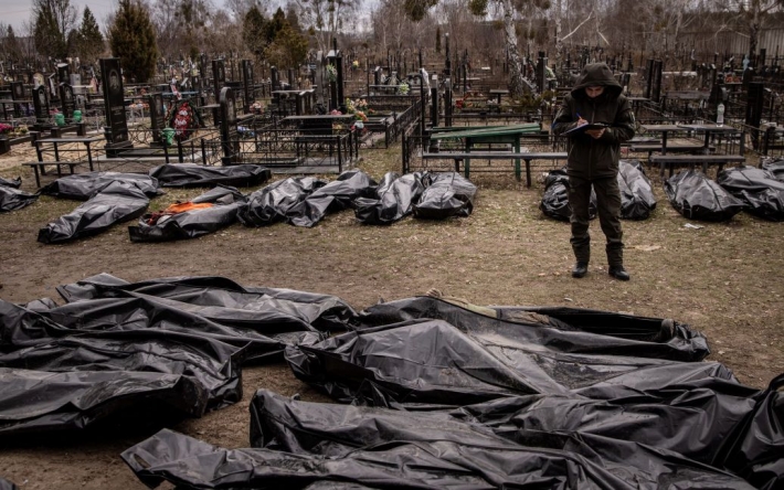 AI собрала свидетельства военных преступлений армии РФ в Киевской области