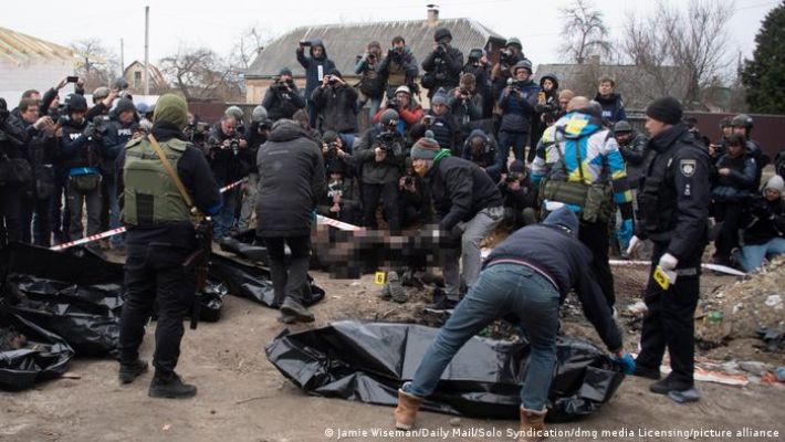 Выжигали глаза и отрезали части тела: появилось видео из штаба "кадыровцев" в Буче, где пытали украинцев. 18+
