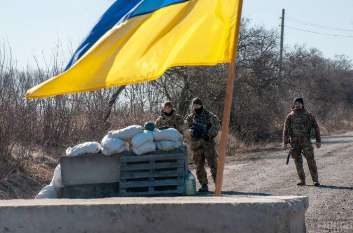 РФ перебрасывает в Украину "добровольцев", оккупанты частично блокирую Харьков и наносят удары по Мариуполю – Генштаб
