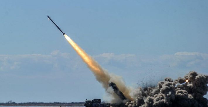 В Запорожье и области остается высокой угроза ракетного удара