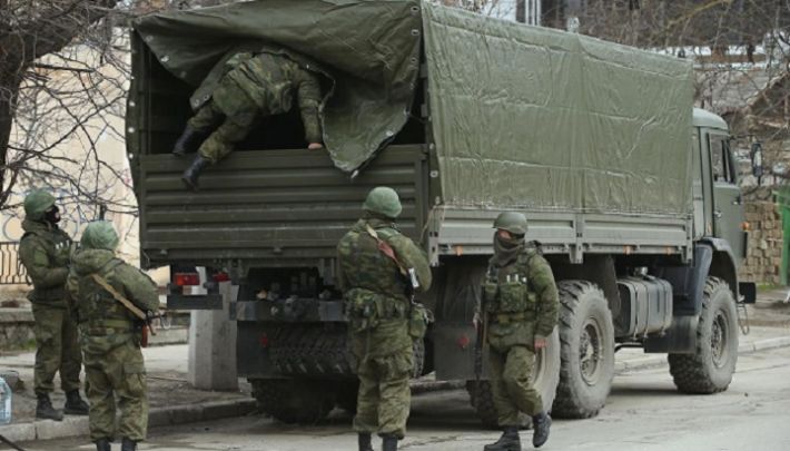 До 9 мая Россия хочет оттеснить ВСУ с востока и удержать "сухопутный коридор" в Крым. Это должно представляться как "победа", - Минобороны