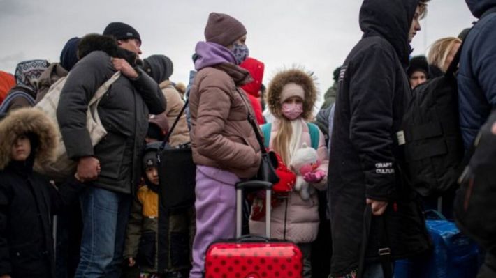 В Запорожье прибыли 76 эвакуированных мариупольцев (видео)