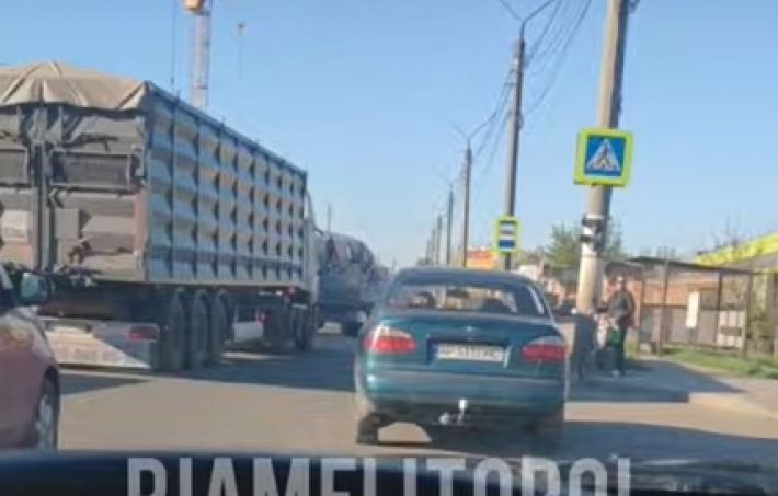 В Мелитопольском районе чеченцы занялись скупкой зерна (видео)
