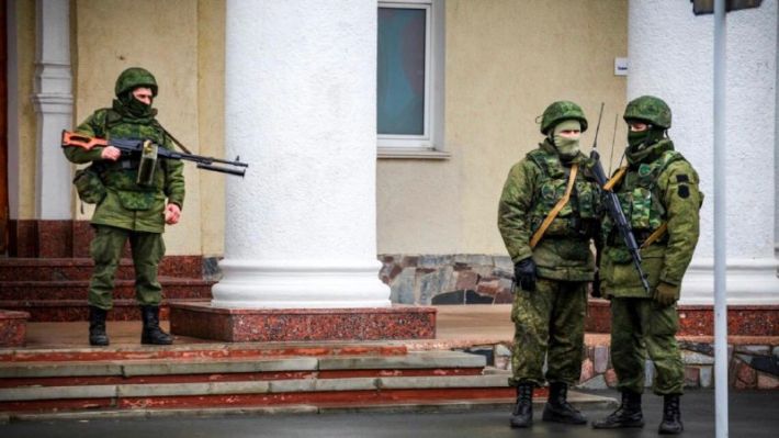 В Бердянске оккупанты отбирают квартиры для сотрудников комендатуры и ДНРовцев