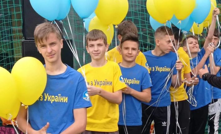 Юных футболистов из Мелитополя 
