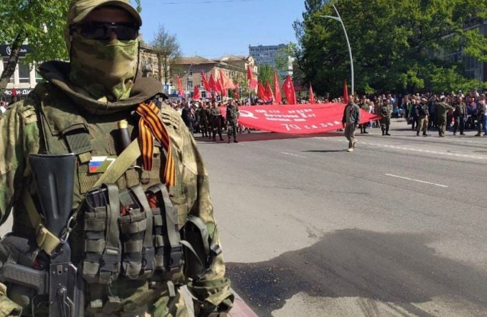В Мелитополь на шествие «Бессмертный полк» завезли порядка 3 тысяч человек (фото)