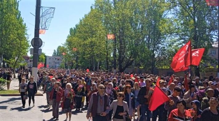 Как в оккупированных городах Запорожской области прошел День Победы