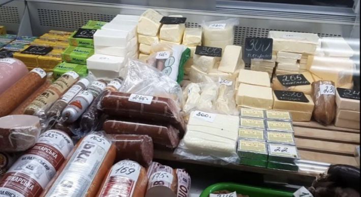 Жителей Кирилловки шокируют нынешние цены на продукты (фото)