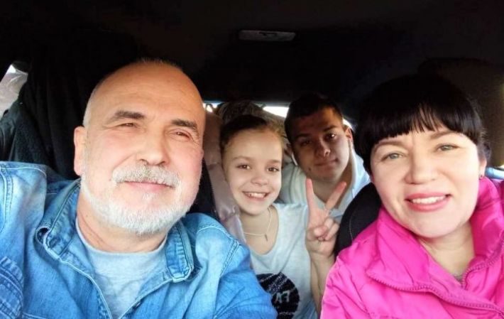 Волонтер спас от российских захватчиков уже пять запорожских семей (фото)
