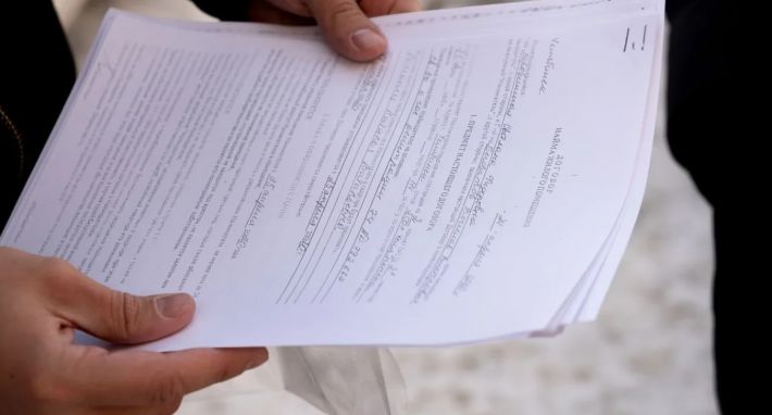 В Энергодаре предпринимателей заставляют подписывать "договоры" с оккупантами
