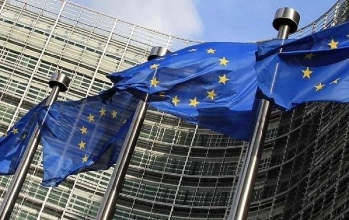 ЕС намерен направить замороженные активы РФ на восстановление Украины - СМИ