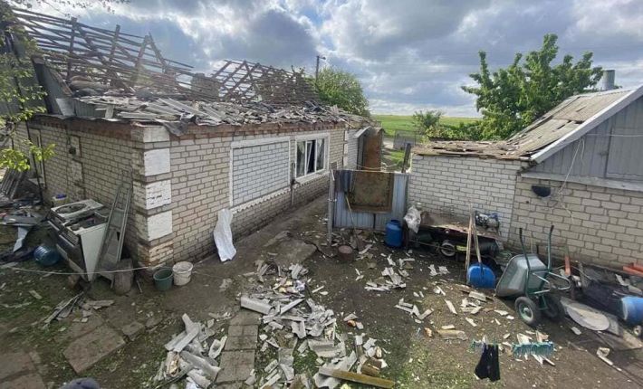 В Запорожской области в результате обстрела села фосфорными боеприпасами погиб один человек (фото)