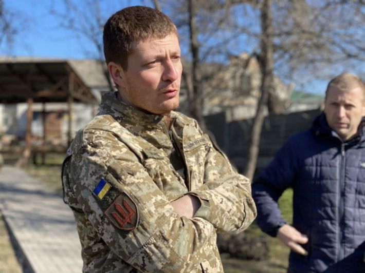 Юристы считают незаконным увольнение командира Запорожского военного госпиталя