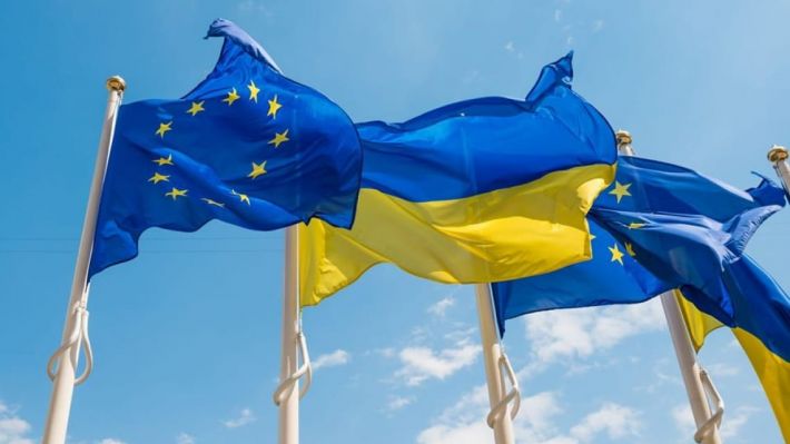 Во Франции заявили, что вступление Украины в ЕС займет 15-20 лет