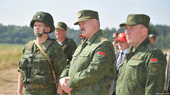 В Беларуси под предлогом военных учений готовятся снимать технику с хранения – Генштаб