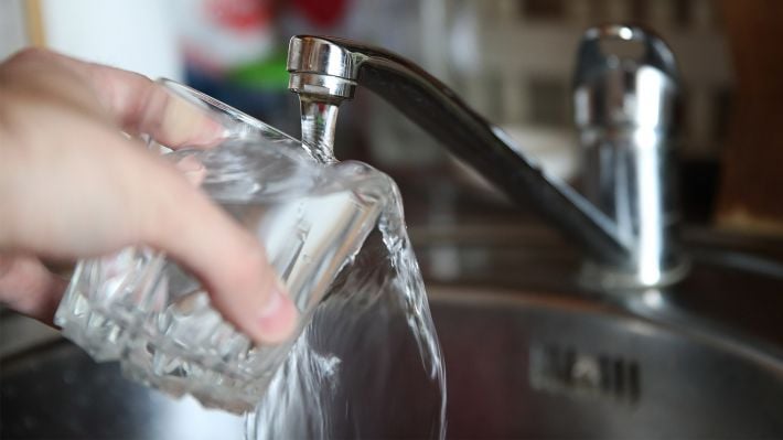 Жителям Бердянска рекомендуют не пить водопроводную воду