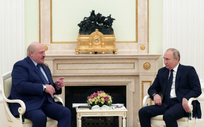 Лукашенко может использовать против Путина народное ополчение – эксперт