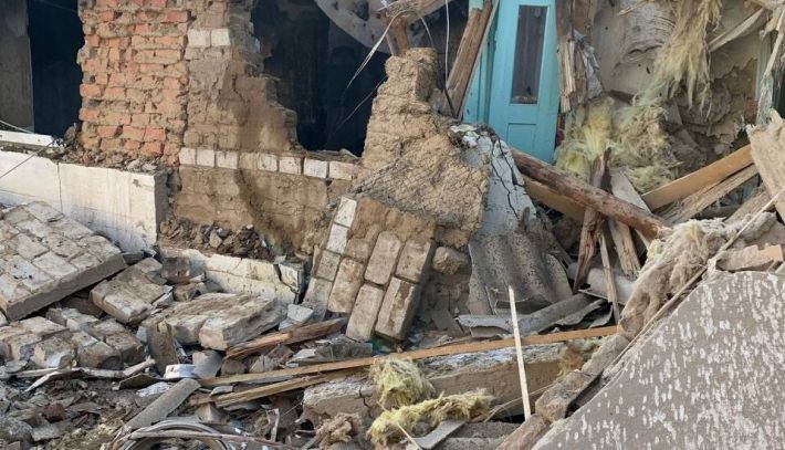 Оккупанты обстреляли жилые дома в Камышевахе