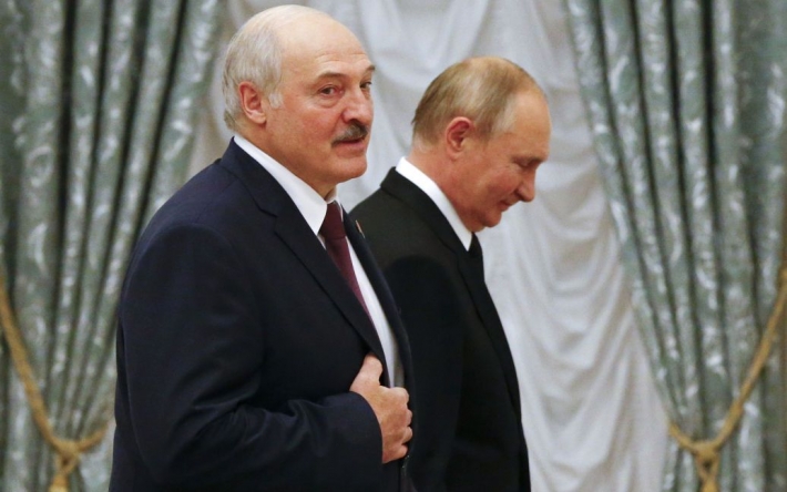 Путин заявил, что с Беларуси следует снять санкции для вывоза украинского зерна