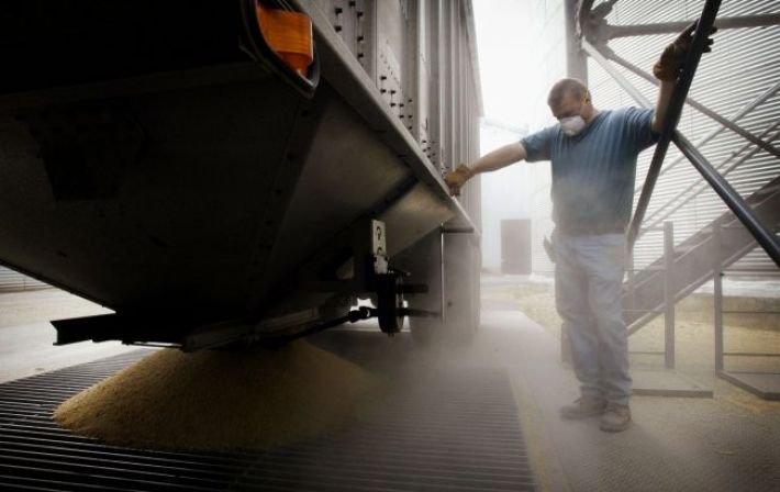 США предупредили 14 стран о попытках продать им похищенное украинское зерно, - NYT