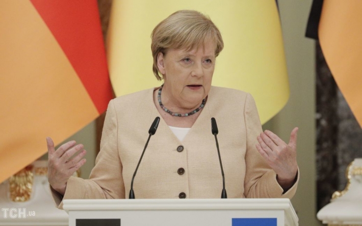 Меркель рассказала, почему вместо Бучи уехала в путешествие в Италию