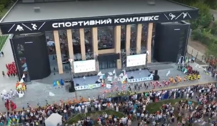 В Мелитополе оккупанты захватили самый современный спорткомплекс юга Украины (видео)