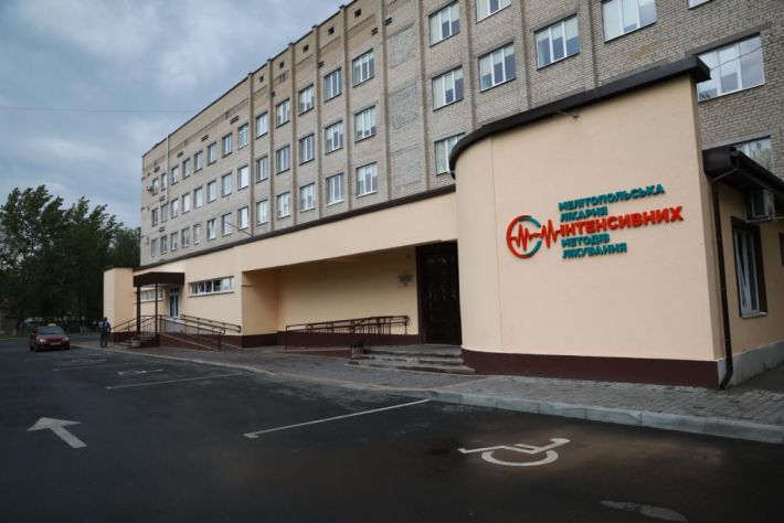 Волонтеры передали мелитопольской больнице крупную партию медикаментов