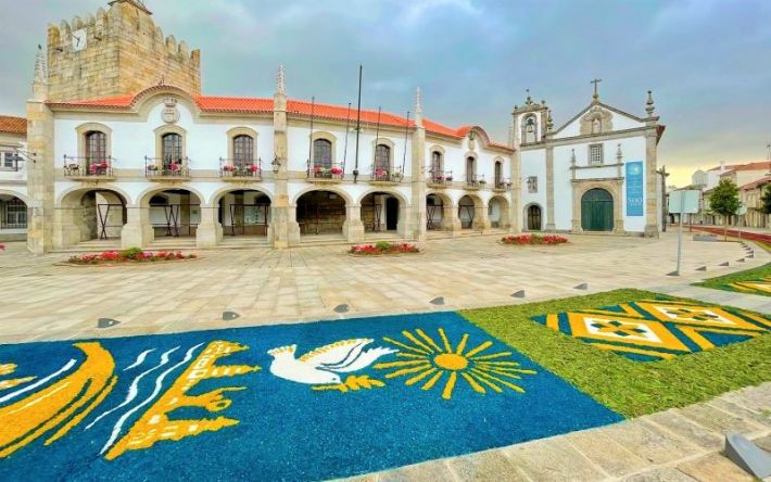 Португалию украсил ковер из цветов, созданный по эскизам жительницы Бердянска (фото)