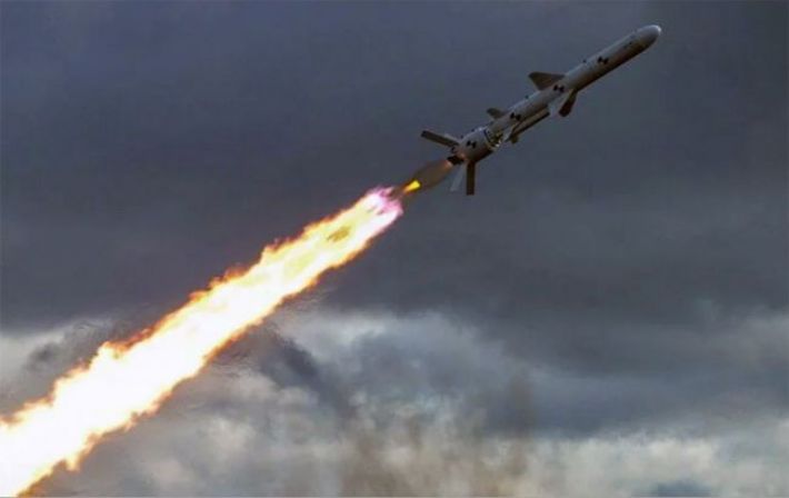 Россия выпустила по Николаеву 10 ракет: видео последствий