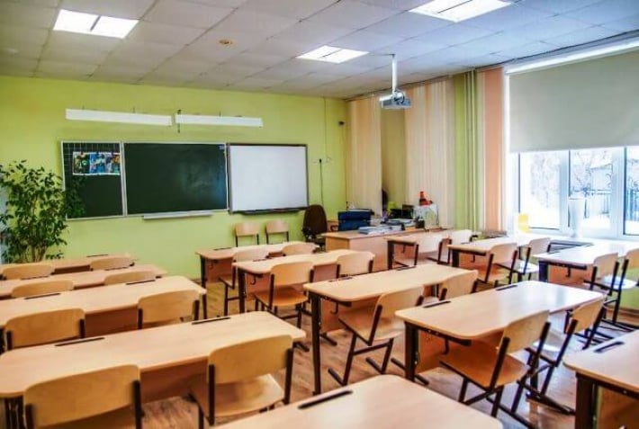 Оккупанты не могут наладить учебный процесс в школах Бердянска
