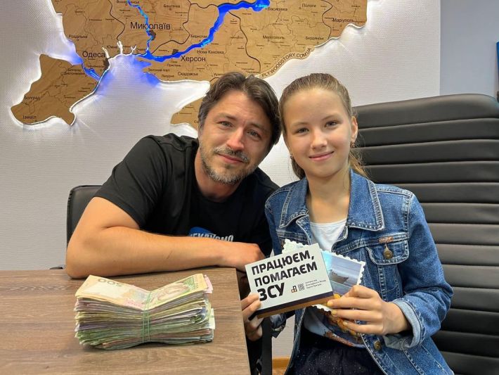 Собрала деньги для ВСУ: 10-летняя девочка довела шоумена Сергея Притула до слез