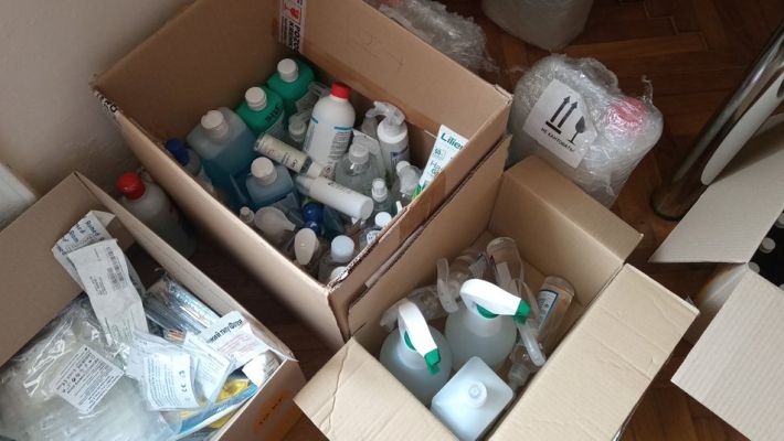 Оккупанты украли медикаменты, которые передавали для детей в Мелитополь (видео)