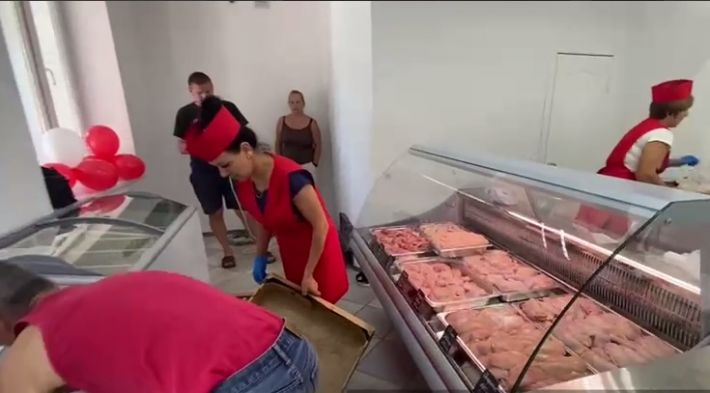 "Величайшее" достижение - в Мелитополе оккупанты развернули бизнес на мясе