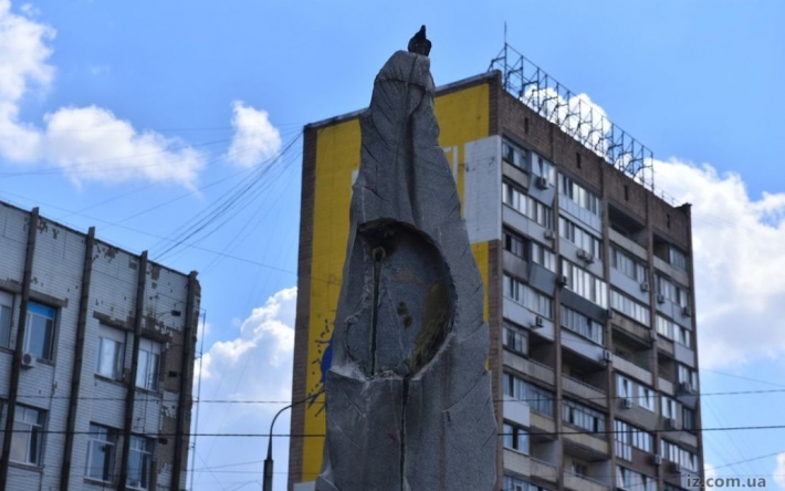 В Запорожской области демонтировали памятник Пушкину
