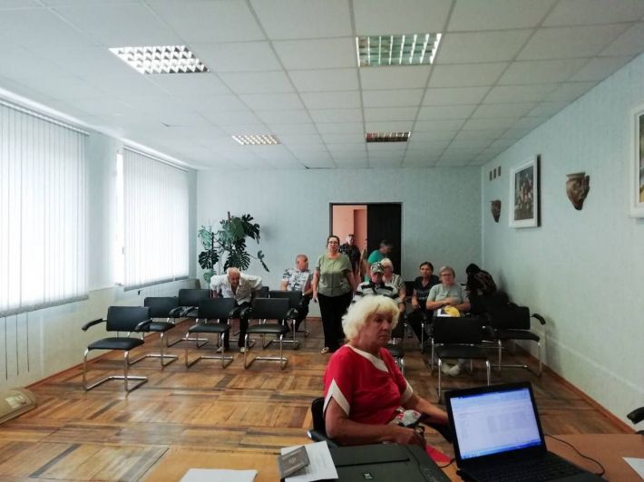 В Мелитопольском районе жена коллаборанта формирует списки мужчин в военкомат